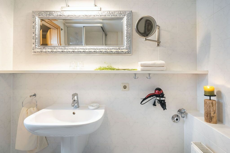 Bathroom 3, Ferienwohnungen Alte Destillerie Rathen, Sächsische Schweiz-Osterzgebirge