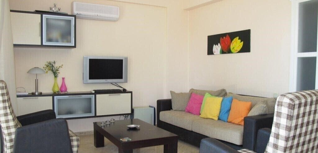 Living room, Villa RN4D by JoyLettings, Fethiye
