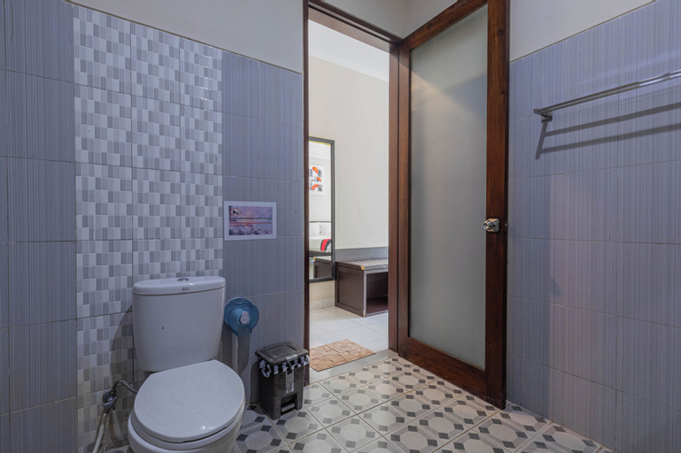 Bathroom 5