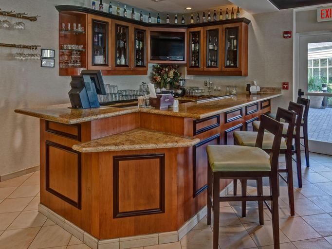 Food & Drinks 4, Hilton Garden Inn Indianapolis Northeast/Fishers, Hamilton