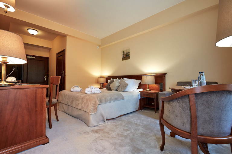 Bedroom 3, Grand Hotel Stamary Wellness & Spa, Tatra