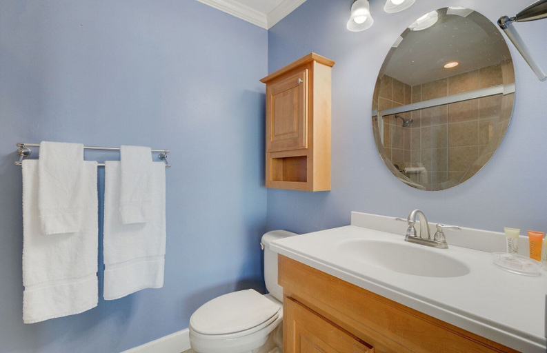 Bathroom 4, 11D Mariners Walk by Avantstay Oceanfront Living Amazing Views! Communal Pool, Charleston