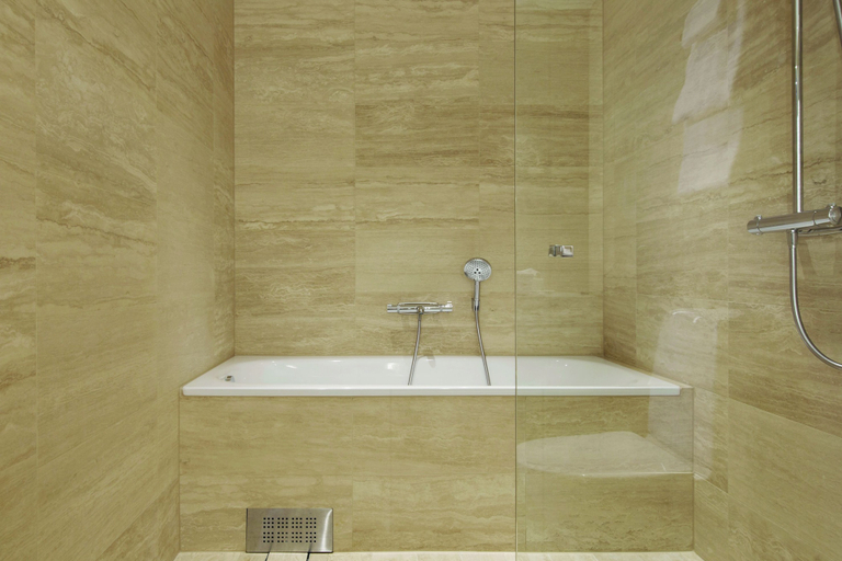 Bathroom 4, Elite Hotel Mimer, Umeå