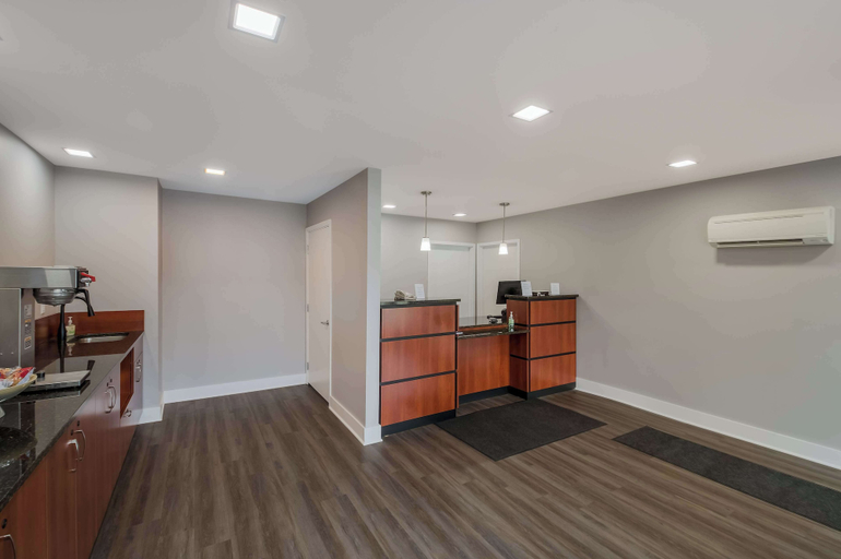Others 5, Americas Best Value Inn Farmington, Ontario
