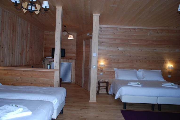 Bedroom 4, Relais Regina, Vercelli