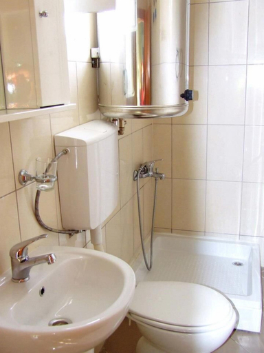 Bathroom, Hostel Domestika