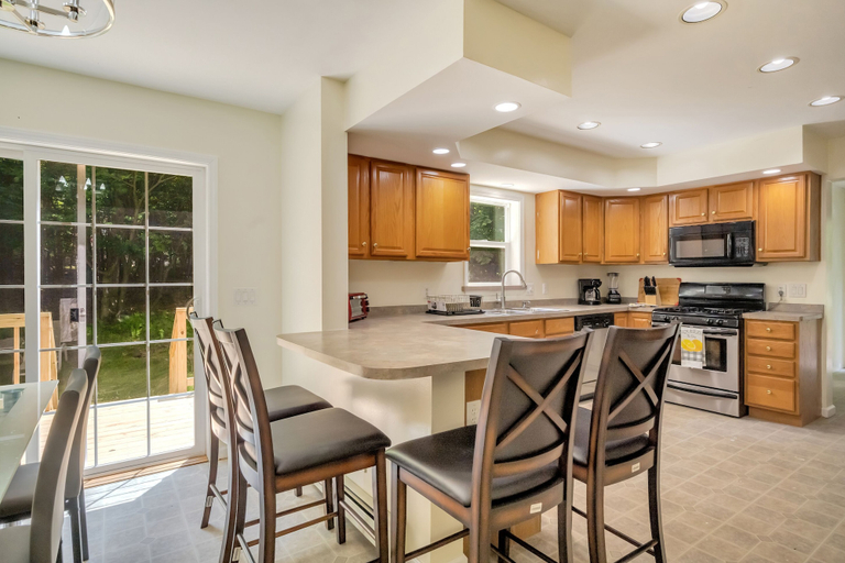 Others 5, 2900sqft villa near ski & snowboarding, Monroe