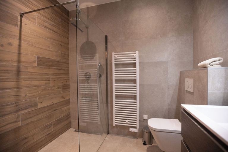 Bathroom 3, Villa Sambro, Var