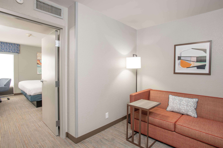 Others 5, Hampton Inn Dry Ridge, Grant