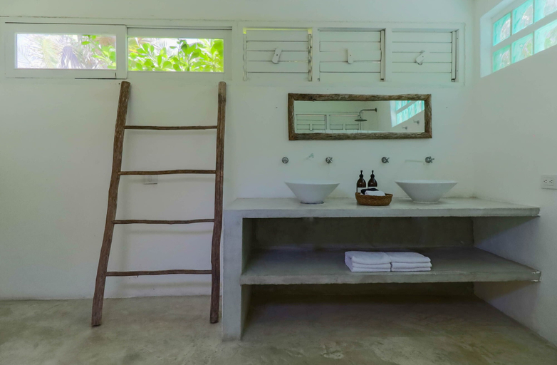 Bathroom 4, Tuup Tulum, Cozumel