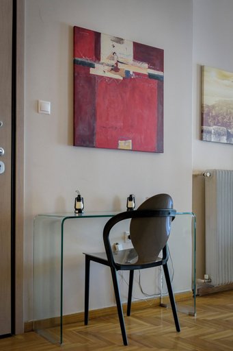 Others 2, Cosy 2BR flat - metro station & hospital, Attica