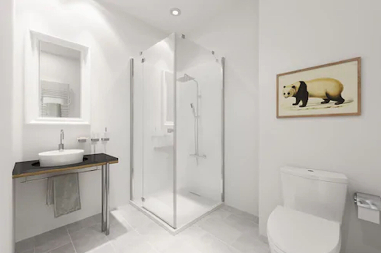 Bathroom 3, Hotel Beauvilliers, Loir-et-Cher