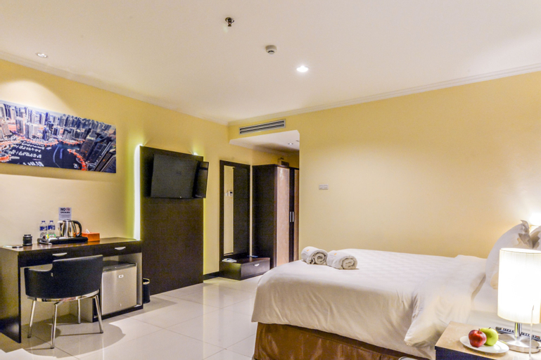 Bedroom 4, Sunbreeze Hotel, South Jakarta