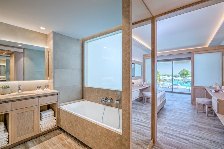 Bathroom 5, Amada Colossos Resort, South Aegean