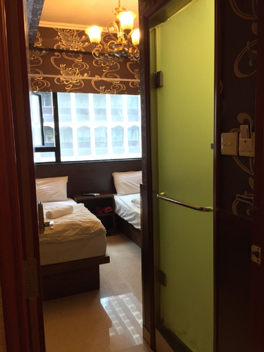 Bedroom 18
