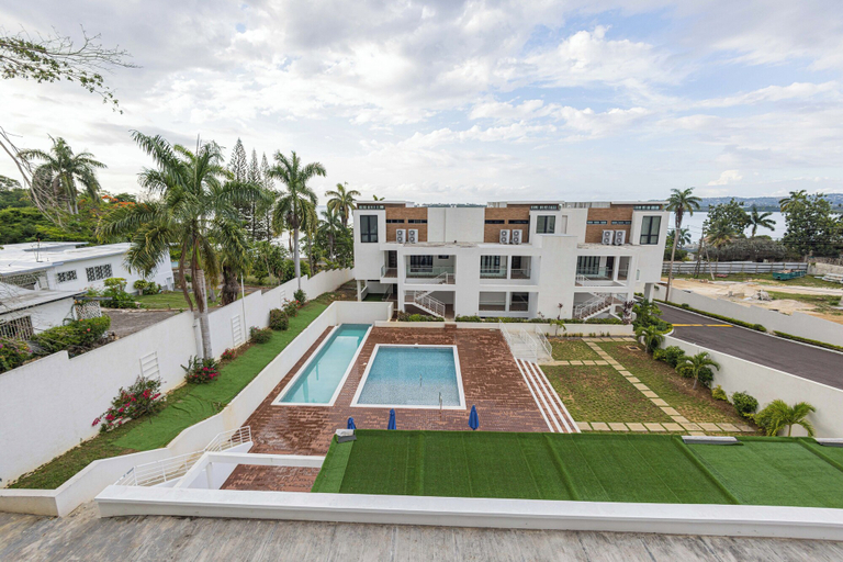 Exterior & Views 2, Paradise Bay Great View Luxury 2BR Condo