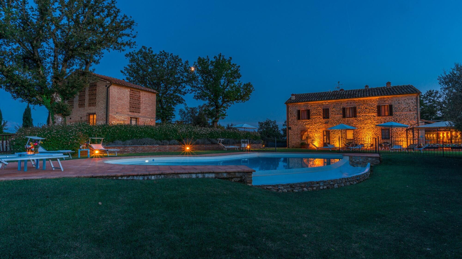 Exterior & Views 2, Podere Sant Eugenio 14, Siena