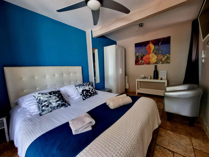 Bedroom 2, Villa Alyzea, Hérault