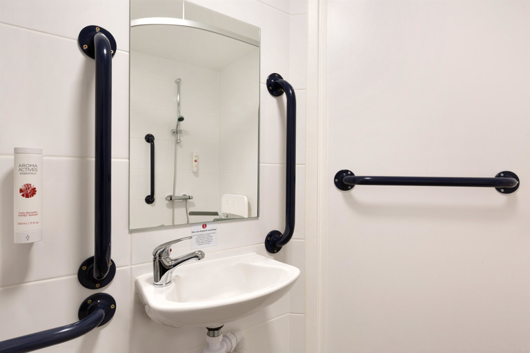 Bathroom 5, Ramada by Wyndham Chorley South, Lancashire