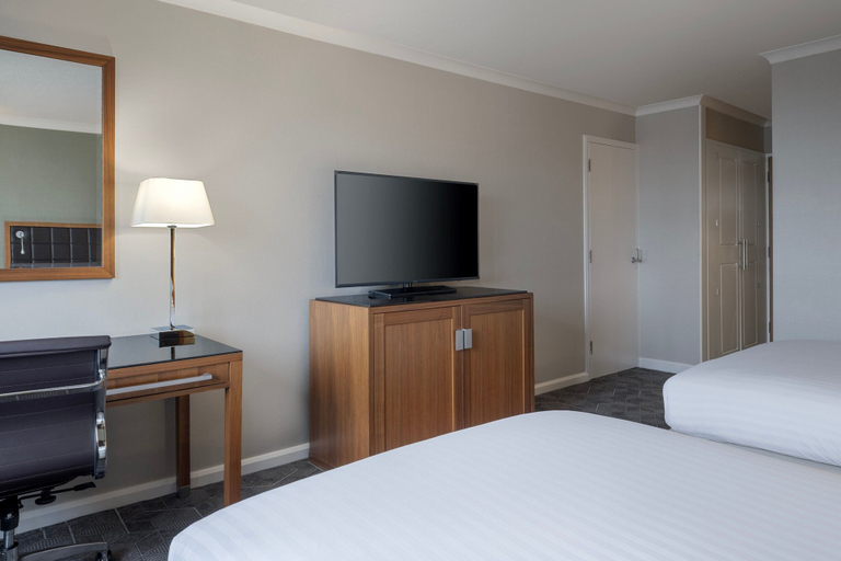 Bedroom 3, Delta Hotels by Marriott Swansea, Swansea