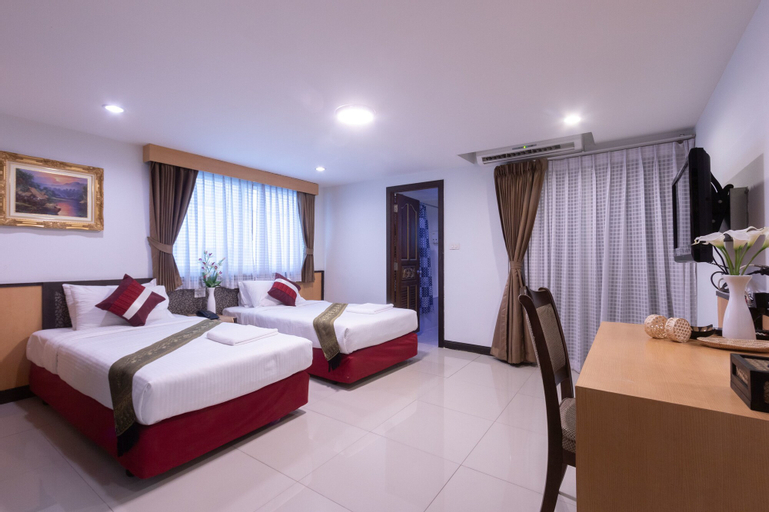 Bedroom 16