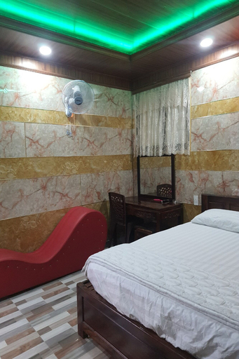 Bedroom 2, Hoa Anh Dao Garden Hotel, Thuận An