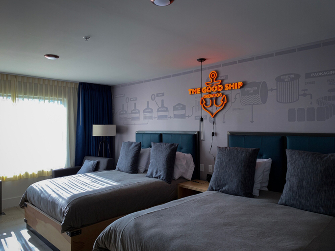 Bedroom 3, DogHouse Columbus, Franklin