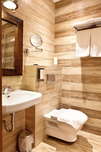 Bathroom 4, Penzión Berg, Bratislava V