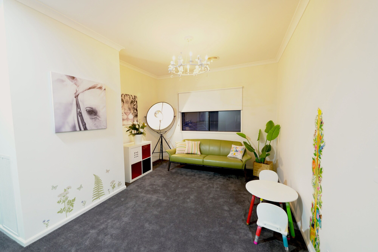 Bedroom 4, Luxury 9 BRM House in Melbourne, Melbourne