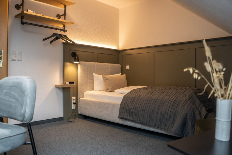 Bedroom 9