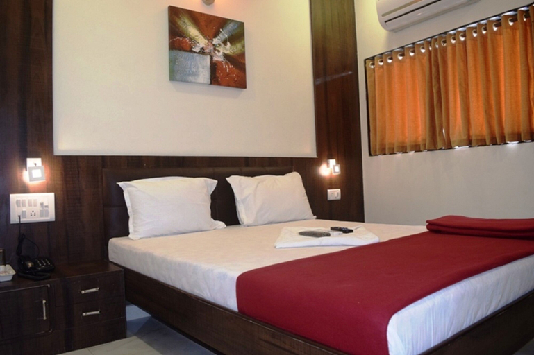 Bedroom 3, Hotel Amber, Mumbai City