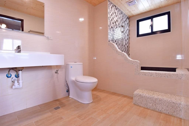 Bathroom 4, Cimei Inn, Pingtung