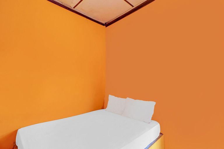 Bedroom 3, Hotel O Pondok Ai, Jembrana