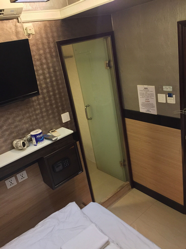 Bedroom 22