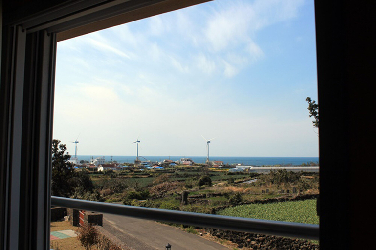 Others 4, Sunny Panpo, Jeju