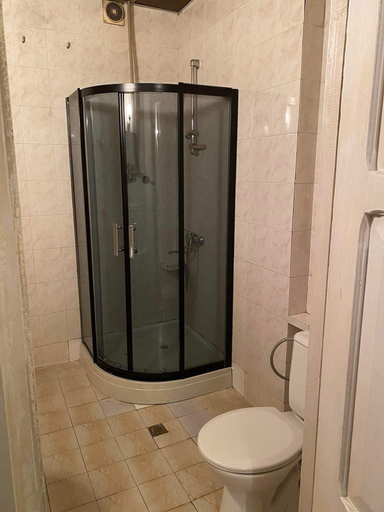 Bathroom, 35 Arsena St, Gardabani