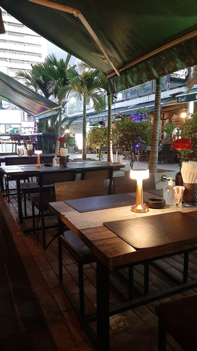 Food & Drinks 4, Big Boys' Bed & Burger, Phuket Island
