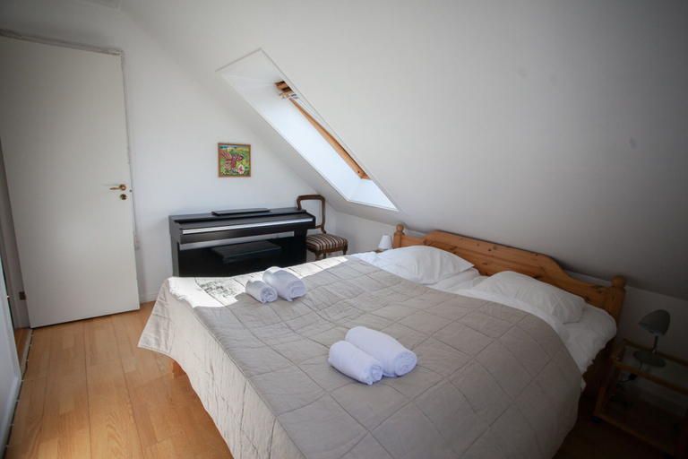 Bedroom 3, Lovely Apartments - 20 min walk from city centre, Tórshavn