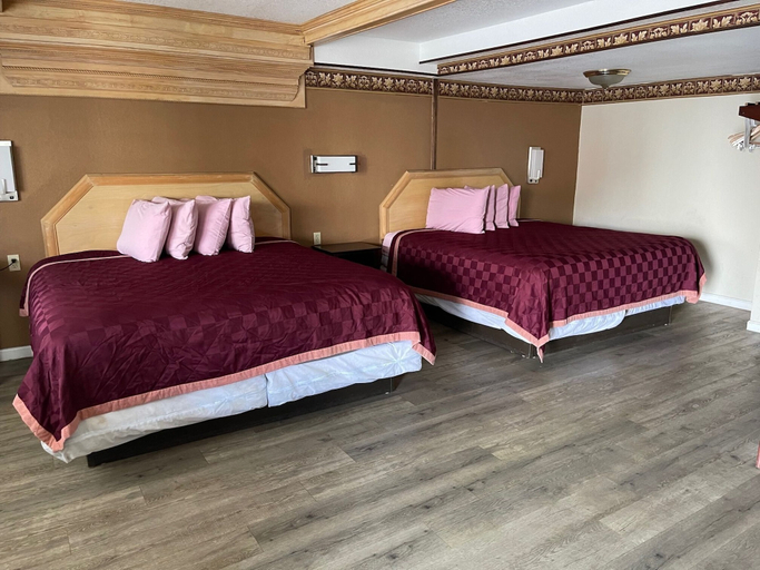 Bedroom 2, Budget Inn & Suites Shoreline, Nueces