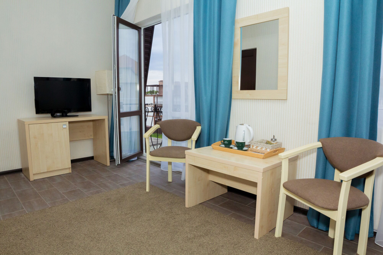 Others 5, Dolche Vita, Gelendzhik gorsovet