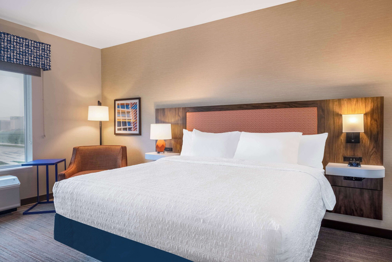 Bedroom 2, Hampton Inn Kansas City Southeast, Mo, Kansas City