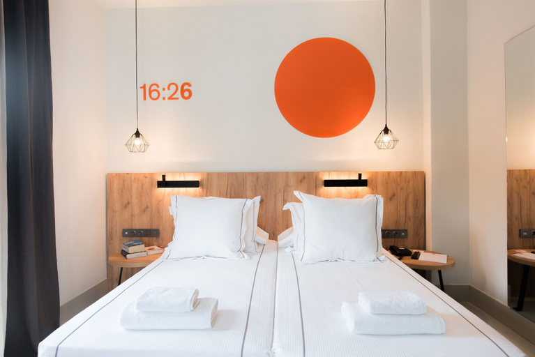Bedroom 3, Sandom, South Aegean