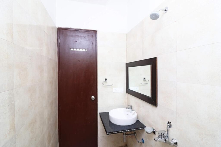 Bathroom, HOTEL SURYANSH UTTARKASHI, Uttarkashi