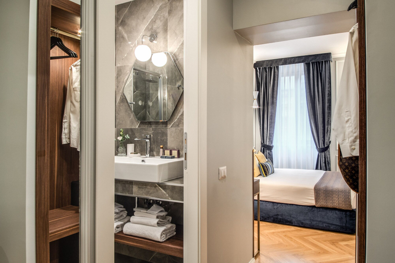 Bedroom 3, Tree Charme Augusto Boutique Hotel, Rome