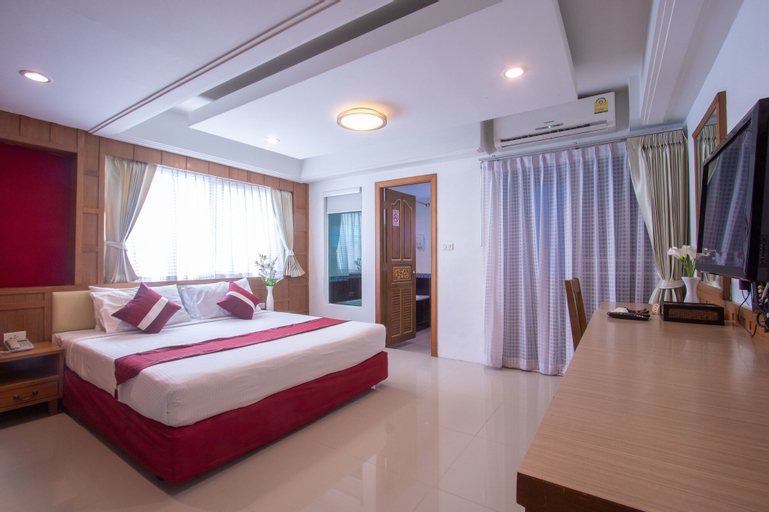 Bedroom 14