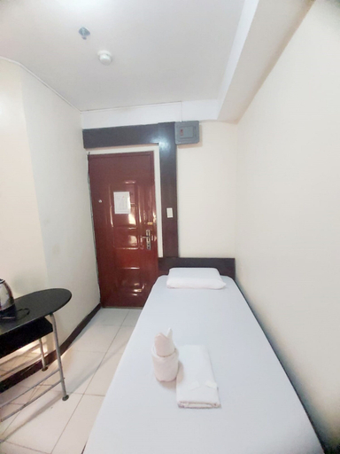 Bedroom 2, Cosmo Hotel Espana Near Ust, Manila City