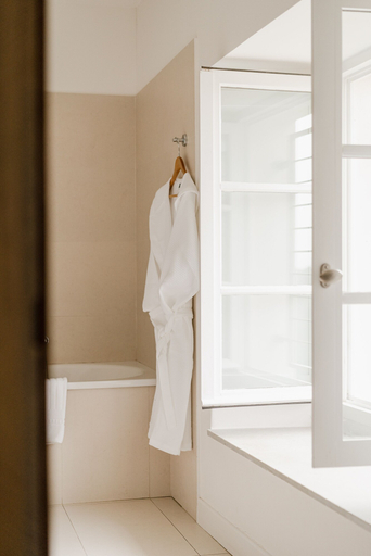 Bathroom 5, Boutique Hotel NOAE by Emerald Stay, Haute-Corse