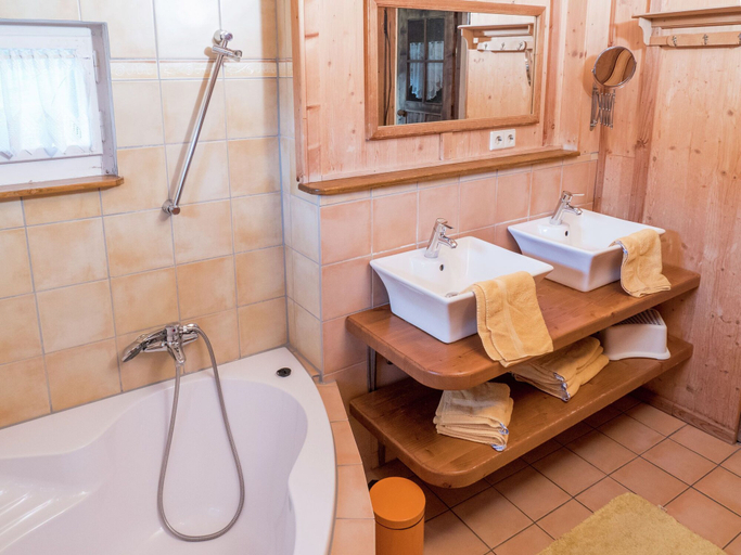 Bathroom 3, Tranquil Holiday Home in Reinerzau With Terrace and Garden, Freudenstadt