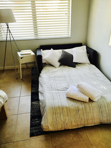 Bedroom 3, Petrina Studio Apartment, Broward