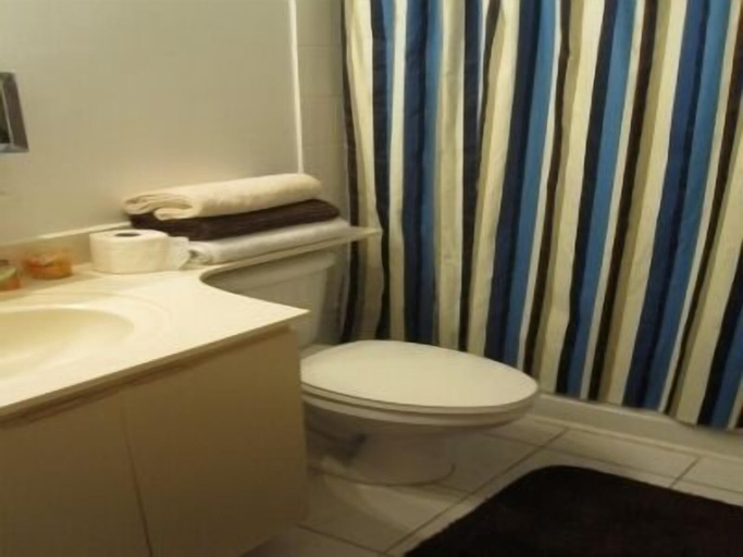 Bathroom 4, SoBe Apartments, Miami-Dade